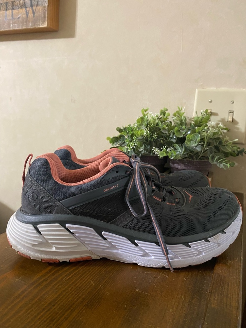Hoka One One Gaviota 2 Women's 9.5D Running Shoes Sneakers